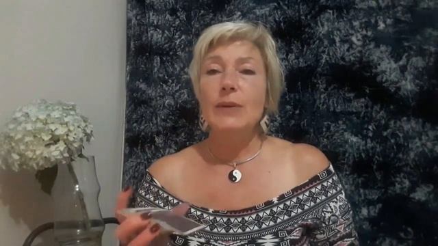 БЛИЖАЙШЕЕ БУДУЩЕЕ. ТАРО. 3 Варианта смотреть онлайн