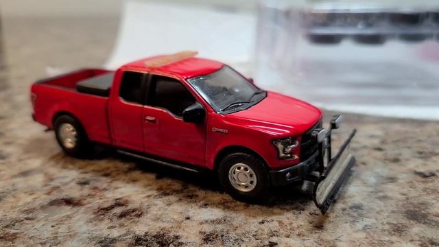 Greenlight Ford F-150 Snow Plow - How To REMOVE DECALS - CUSTOM WHEEL SHOP !! diecast 1/64 2016 смотреть онлайн