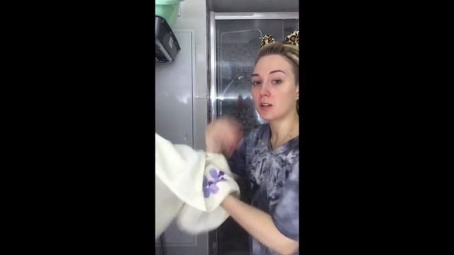 Смываю грим-макияж Джокера) ? смотреть онлайн
