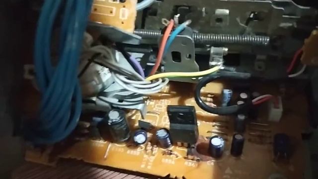 что внутри колонок микролаб и магнитолы айва? смотрим смотреть онлайн