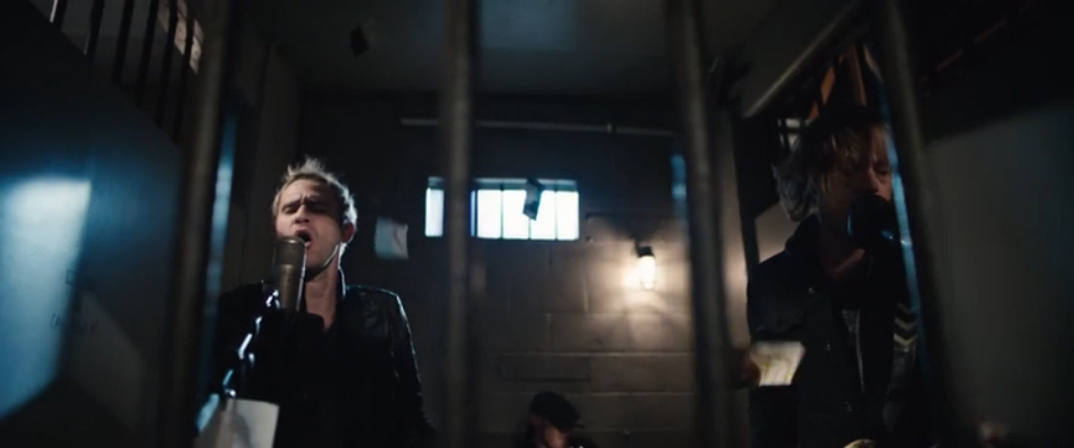 Lifehouse - Hurricane смотреть онлайн