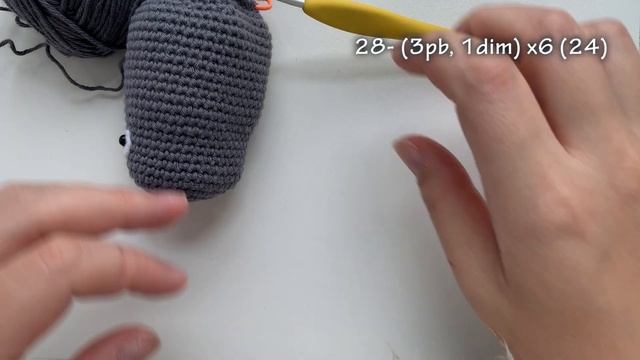 Mini Totoro Amigurumi - Passo a Passo em crochê 2/4 смотреть онлайн