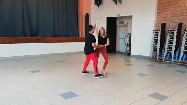 Arawi & Joni Bachata смотреть онлайн