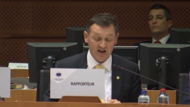 Karl Vanlouwe - 120th plenary session - European Committee of the Regions смотреть онлайн