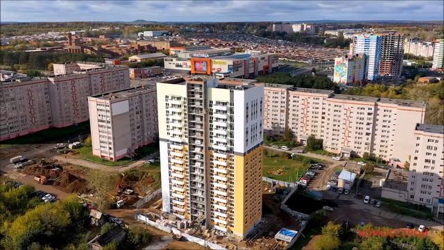 Жилой дом Смуглянка в городке строителей! Видео с квадрокоптера. смотреть онлайн