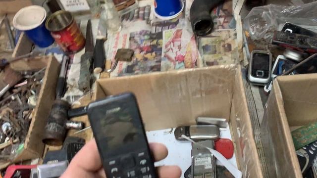 Нашел три коробки телефонов. Обзор телефонов ушедшей эпохи. Раньше они бы стоили состояние. Нулевые смотреть онлайн