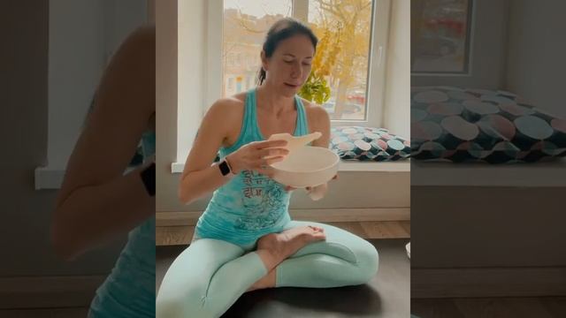 Как делать Джала Нети. Аюрведический уход за полостью носа смотреть онлайн