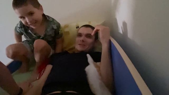 Покупки в Метро || Новые правила в доме || Как назвали котенка? смотреть онлайн