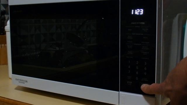 How to Set the Microwave's Clock - Set the Clock on a Sharp Microwave -Inverter Sensor-Simple & Eas смотреть онлайн