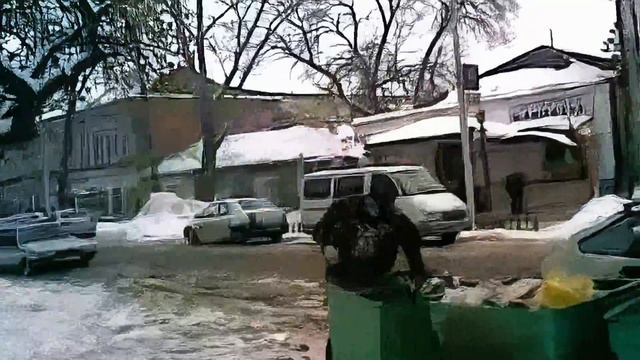 Зачем они снимают нас на 8к камеру? Мы что знаменитости какие (Сортирный Союз Remastered) смотреть онлайн