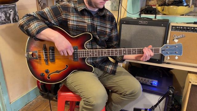 1960s Musima 1657B Hollowbody Electric Bass Guitar