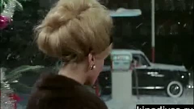 Катрин Денёв (Шербургские зонтики)