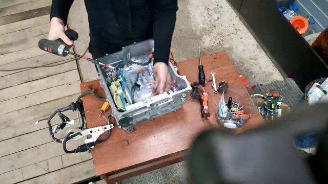 Разбор инвертора Toyota Alphard. смотреть онлайн