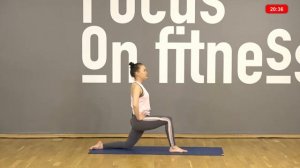 ЙОГА для 9-16 лет с Кристиной Умурьяновой | 1 апреля 2021 | Онлайн-тренировки World Class