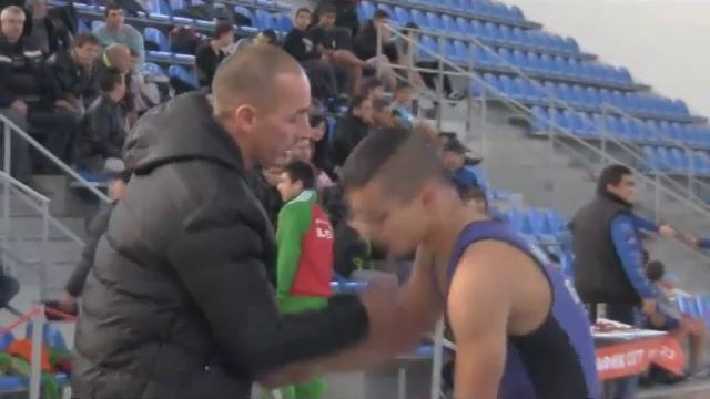 Трафик СОТ раздаде телефони на всички участници в турнир по борба (ВИДЕО) смотреть онлайн