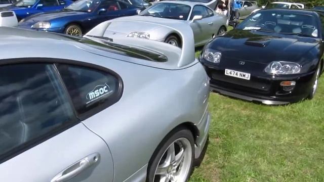 Toyota Supra's and Nissan 200sx's смотреть онлайн