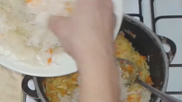 ❤?Тушеная квашеная капуста с овощами смотреть онлайн