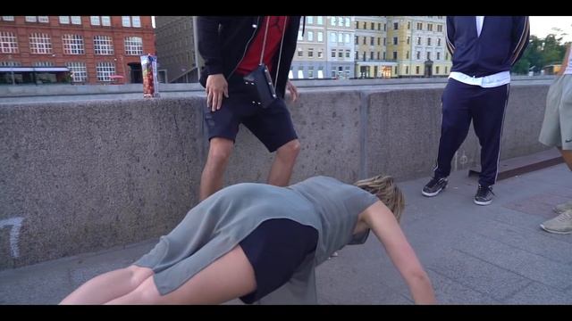 ЭТО ТВОЯ ДЕВУШКА? смотреть онлайн