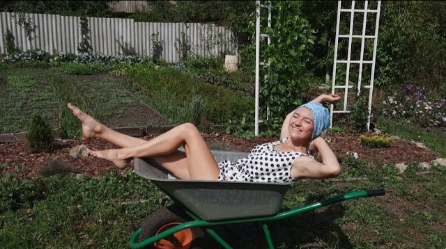 НА ДАЧЕ 12 АВГУСТА.ЖИЗНЬ С ДЕТЬМИ НА ДАЧЕ смотреть онлайн