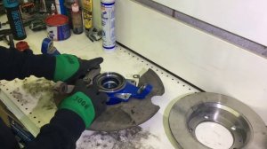 Самостоятельная замена ступиц Нива Шевроле, на усиленный комплект.