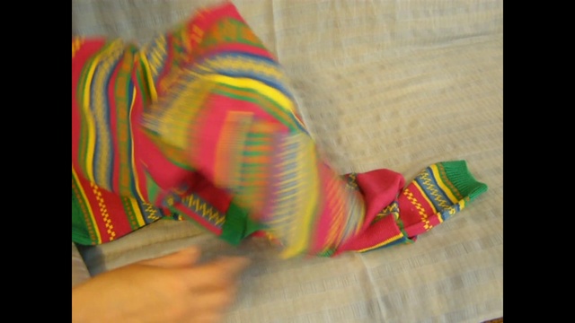 Яркий джемпер. Часть 3 смотреть онлайн