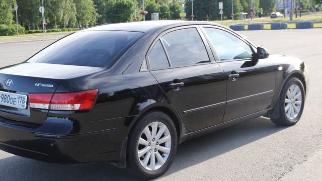 HYUNDAI SONATA NF 2.0 GL MT (рестайлинг) смотреть онлайн