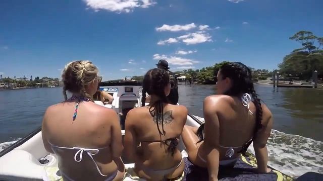 Игорь Саруханов " Лодочка плыви " Крутая песня ! смотреть онлайн