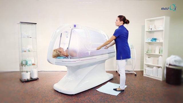 NeoQi Flamingo: методика проведения спа процедур с косметикой ESTi смотреть онлайн