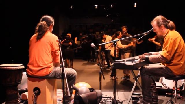 Mike More - My Lady DI - DUO (Mazurka)-live at MondoFolk смотреть онлайн