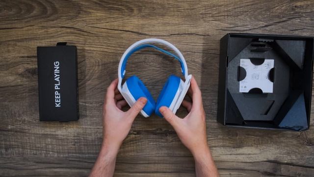 Logitech G535 LIGHTSPEED Wireless Headset UNBOXING смотреть онлайн