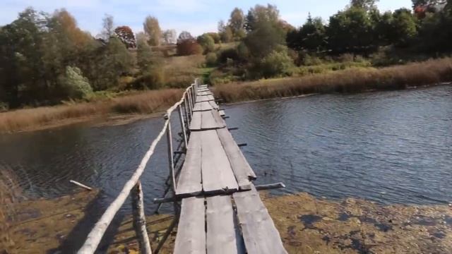 Старинная деревня Ильинское. Сказочные дома на берегу реки. Ярославская область смотреть онлайн