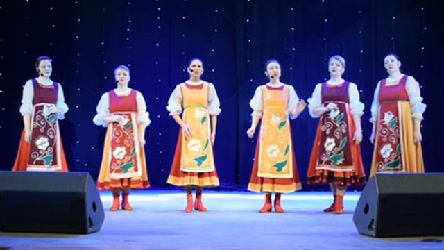 Народный ансамбль народной песни "Раздолье". Слова С.Есенина, муз. В.Захарченко "Молитва матери". смотреть онлайн