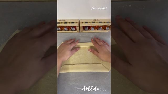 Слоеные ушки с сахаром/puff Ears With Sugar