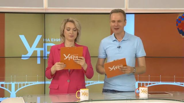 Солист оперной студии «Орфей» Анатолий Айвазян исполнил песню «Я встретил девушку» смотреть онлайн