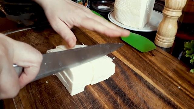 УНИКАЛЬНЫЙ рецепт теста ВСЕГО за 5 минут без яиц и дрожжей + салат смотреть онлайн