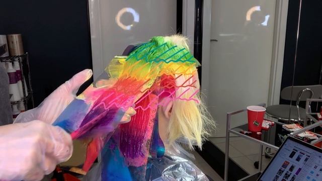 Антоцианин, как покрасить радугу на волосах. смотреть онлайн