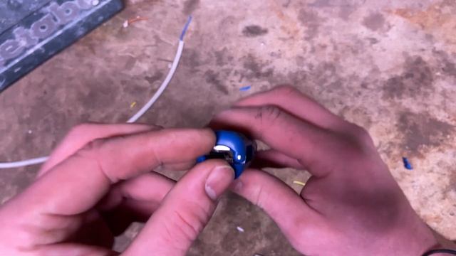 Инструмент оказался полное г..но!!!