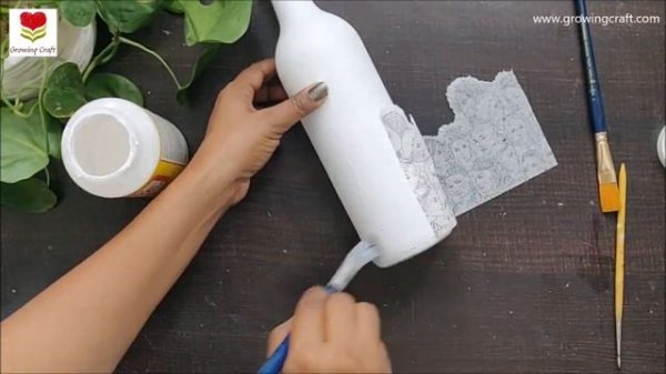 Glass bottle Decoupage art with Napkin I 1 Easy Decoupage tutorial ideas I DIY ideas