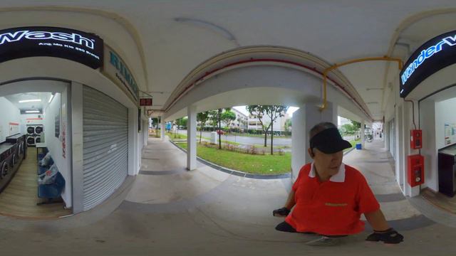 Что такое Линк в Сингапуре? Как жители спасаются от тропических ливней? Жизнь под крышей. VR 360