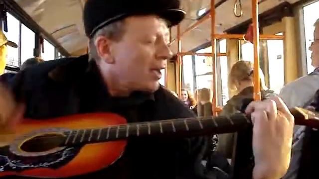 троллейбус и гитара смотреть онлайн