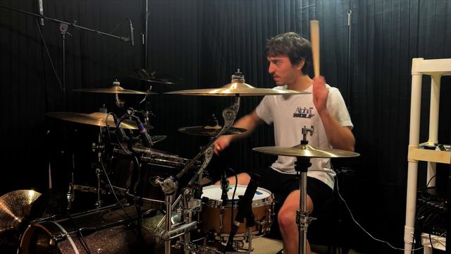 Brody Taylor Smith - In Angles - 