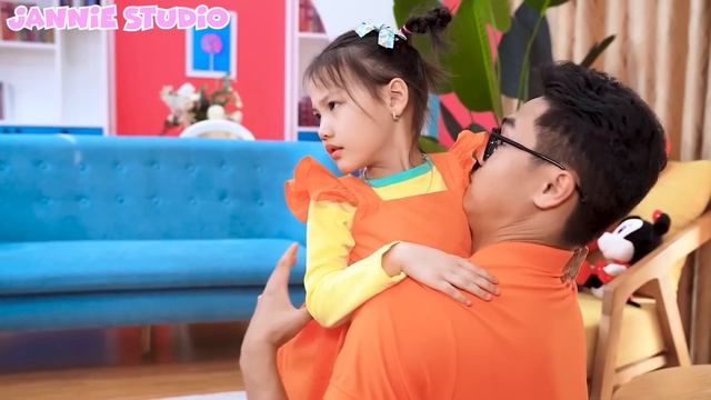 Baby Alex, Mom Is Looking For You - Baby Candy & Mom And Story About Family + More Story смотреть онлайн