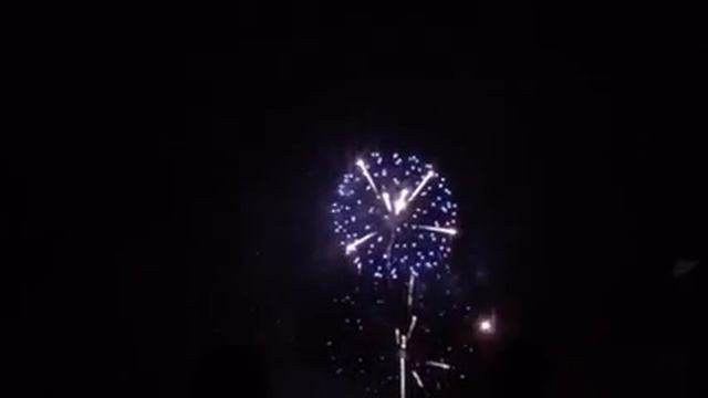 Салют в день металлурга 2016 Н.Тагил смотреть онлайн