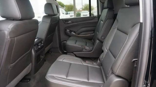 2018 Chevrolet Suburban LT New Cars - New Braunfels,Texas - 2017-10-11 смотреть онлайн