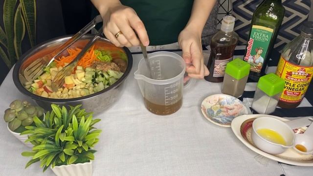 HOMEMADE PINOY VINAIGRETTE: DIY SALAD DRESSING + CAESAR SALAD || Sarah Marish