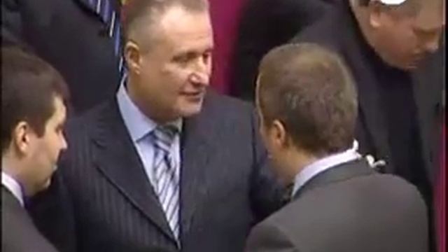 Суркис вытирает сопли об Шуфрича смотреть онлайн