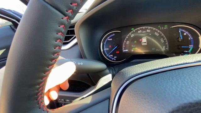 2021 Toyota RAV4 Prime XSE - The FAST & Fuel Efficient AWD PHEV смотреть онлайн