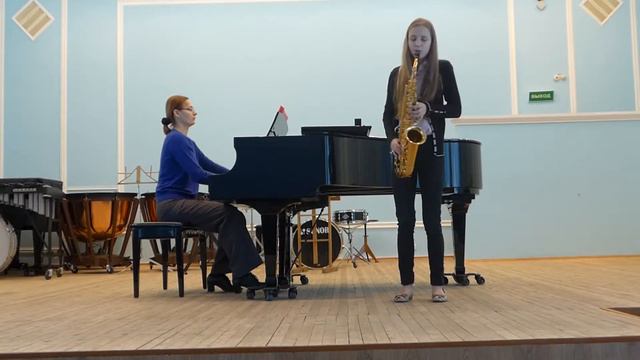 ДШИ им. Мамонтова, Луканина Вероника , 15 лет смотреть онлайн