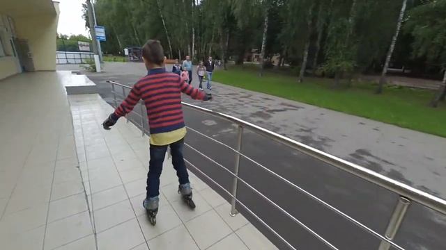 Di_stores - Покатушки в парке на роликах часть 1 смотреть онлайн