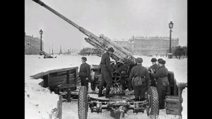 Они ушли недомечтав...   Выпускной бал 1941 года...